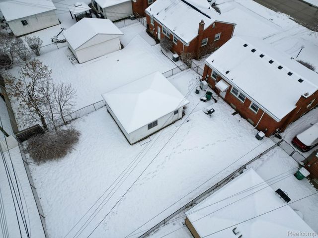 6690 Deering Street, Garden City, MI 48135