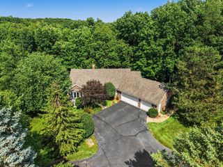 7930 Crestview Drive Ne, Plainfield Twp, MI 49306