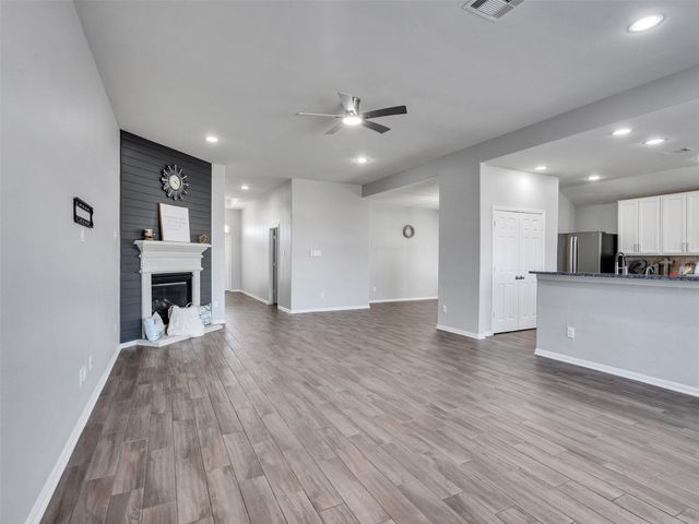 10190 N Whimbrel Circle, Conroe, TX 77385