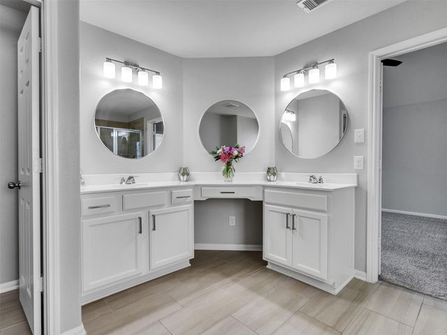 10190 N Whimbrel Circle, Conroe, TX 77385