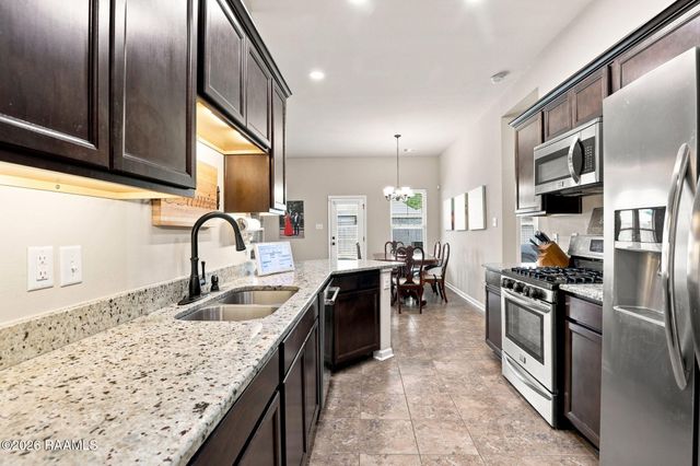 348 Long Hill Drive, Sulphur, LA 70665