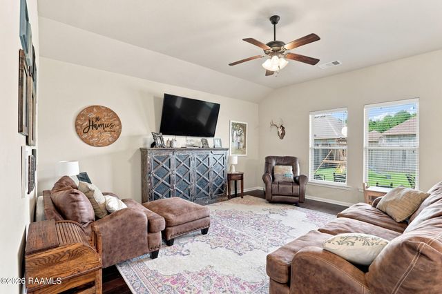 348 Long Hill Drive, Sulphur, LA 70665