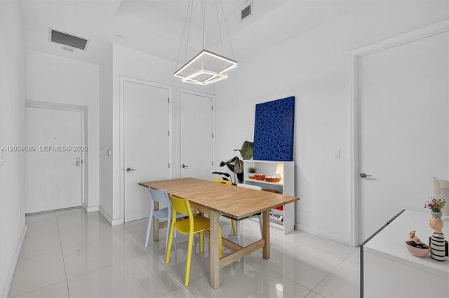 500 Brickell Avenue 1100, Miami, FL 33131