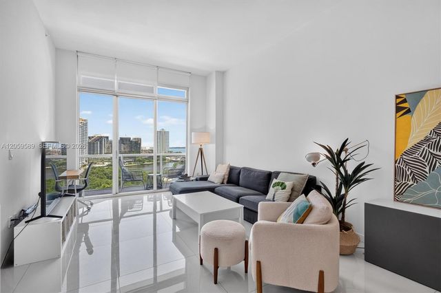 500 Brickell Avenue 1100, Miami, FL 33131