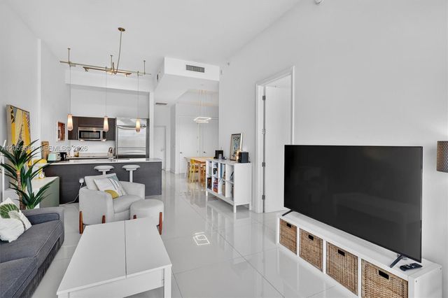 500 Brickell Avenue 1100, Miami, FL 33131