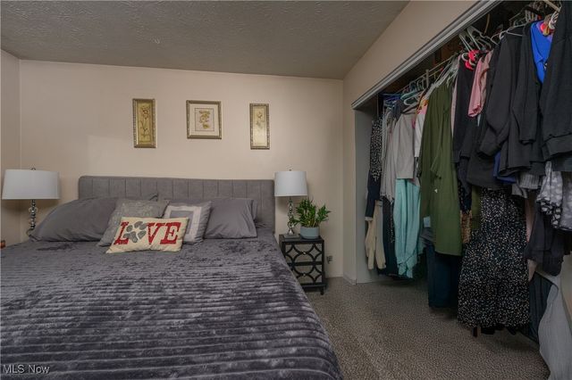 536 Austin Drive, Barberton, OH 44203