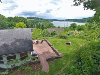 1121 Fiesta Road SW, Dellroy, OH 44620