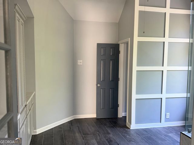 1424 Chatsworth Trace, Lawrenceville, GA 30044