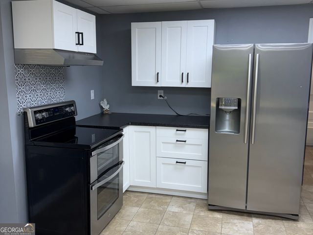 1424 Chatsworth Trace, Lawrenceville, GA 30044