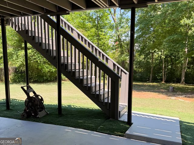 1424 Chatsworth Trace, Lawrenceville, GA 30044