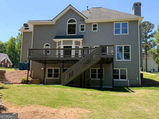 1424 Chatsworth Trace, Lawrenceville, GA 30044