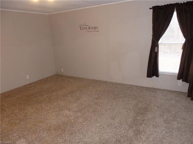 6445 Old Post Office Road, Thomasville, NC 27360