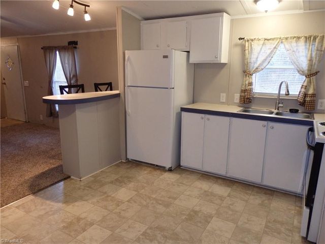 6445 Old Post Office Road, Thomasville, NC 27360