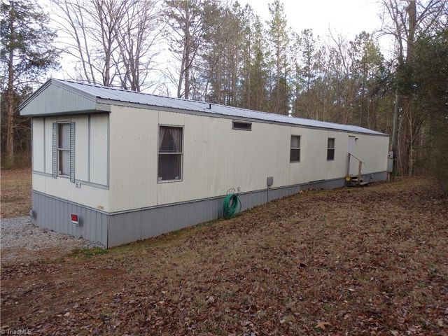 6445 Old Post Office Road, Thomasville, NC 27360