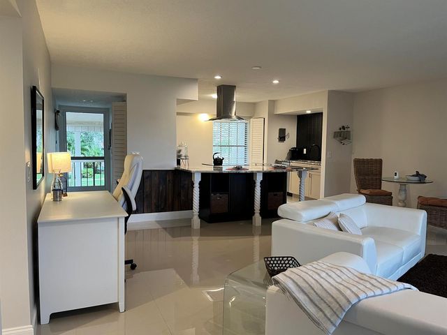 9130 SE Riverfront Terrace L, Jupiter, FL 33469