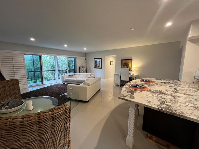 9130 SE Riverfront Terrace L, Jupiter, FL 33469