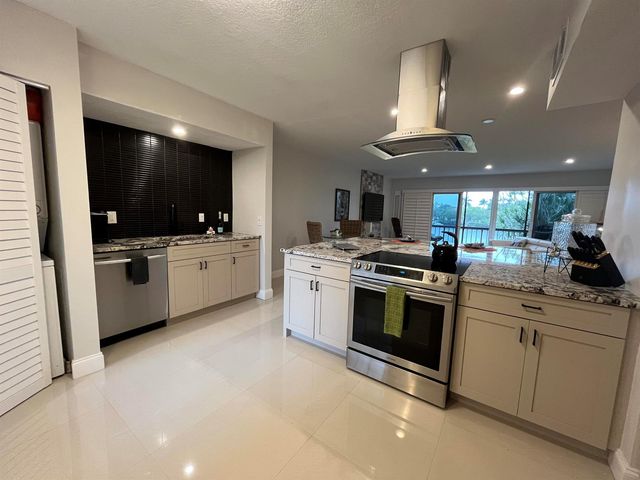 9130 SE Riverfront Terrace L, Jupiter, FL 33469