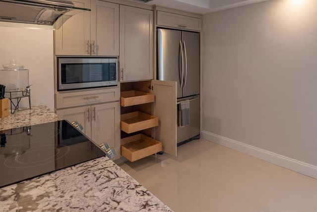 9130 SE Riverfront Terrace L, Jupiter, FL 33469