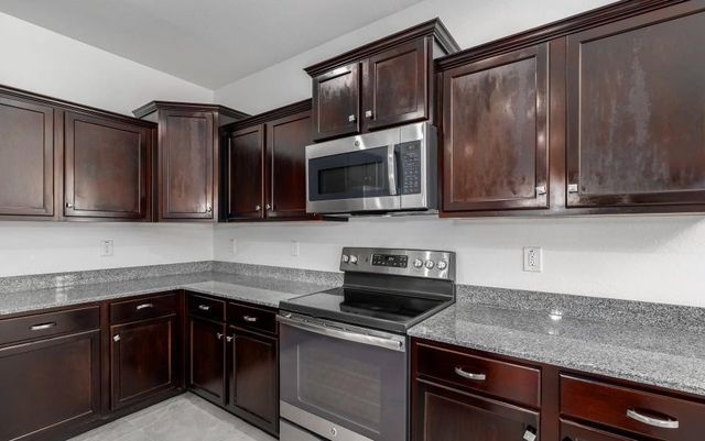 2532 W Corva Drive, Phoenix, AZ 85085