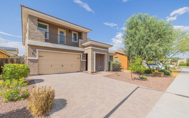 2532 W Corva Drive, Phoenix, AZ 85085