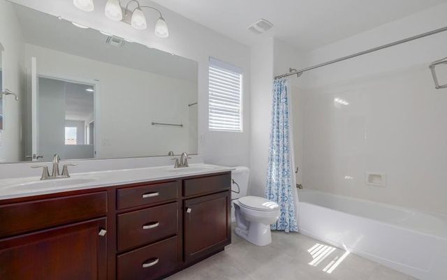2532 W Corva Drive, Phoenix, AZ 85085