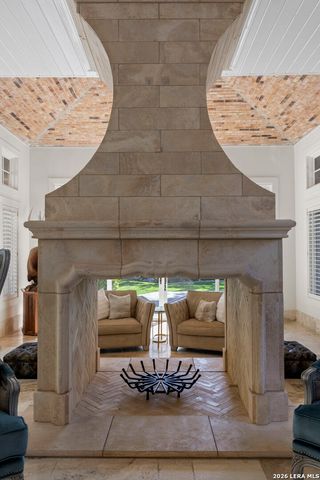 18918 De Enclave, San Antonio, TX 78258