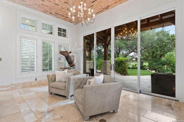 18918 De Enclave, San Antonio, TX 78258