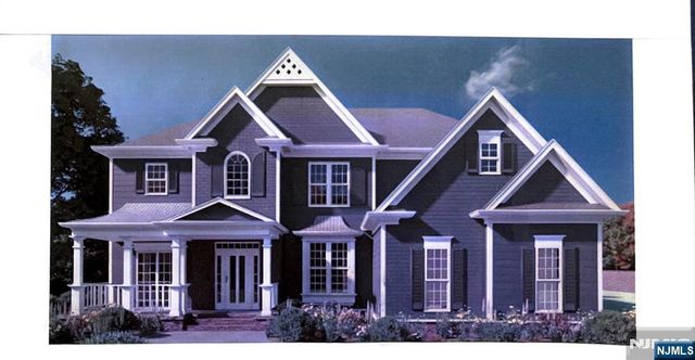 4 Everson Drive, Waldwick, NJ 07463