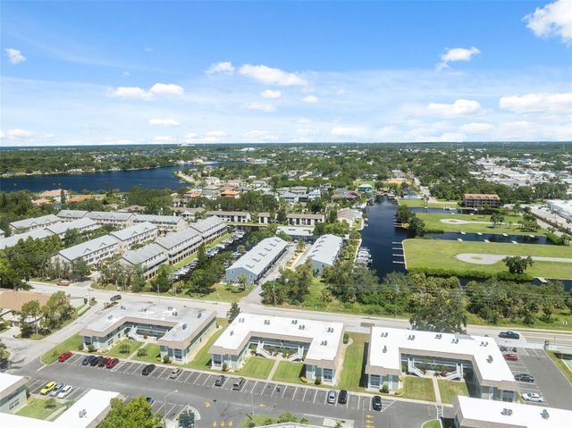 1250 S PINELLAS AVE 910, Tarpon Springs, FL 34689