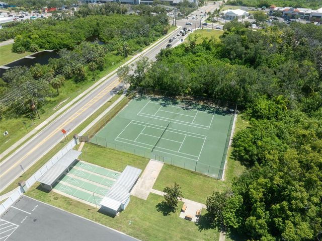 1250 S PINELLAS AVE 910, Tarpon Springs, FL 34689