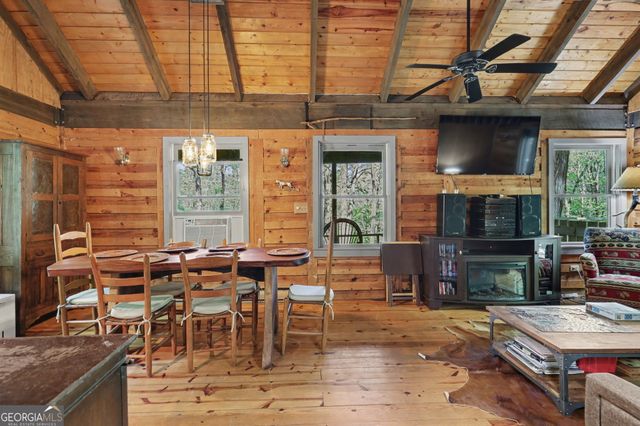 772 Glassy Mountain, Tiger, GA 30576