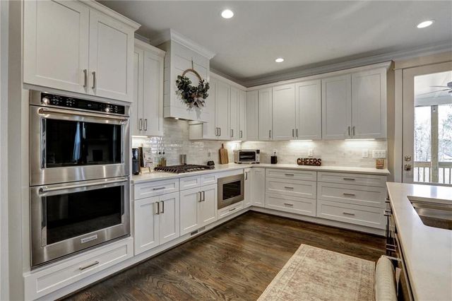 6108 Hutchins Drive, Buford, GA 30518