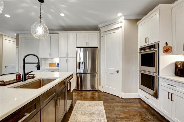 6108 Hutchins Drive, Buford, GA 30518