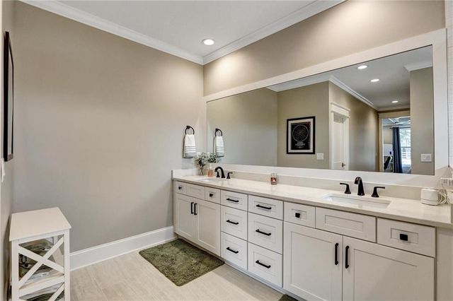 6108 Hutchins Drive, Buford, GA 30518