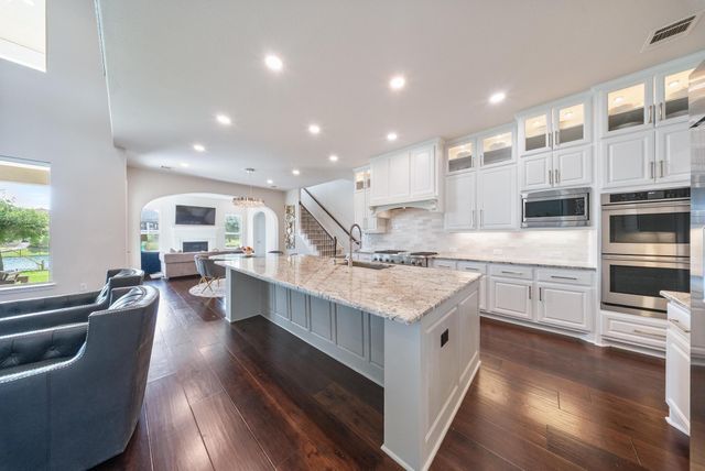 5403 Rouchel Brook Lane, Sugar Land, TX 77479