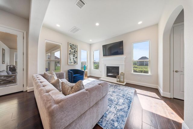 5403 Rouchel Brook Lane, Sugar Land, TX 77479