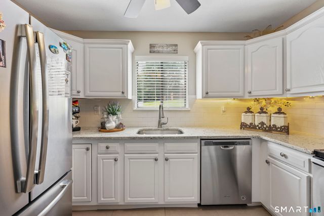15 Darling Street A, Southington, CT 06489