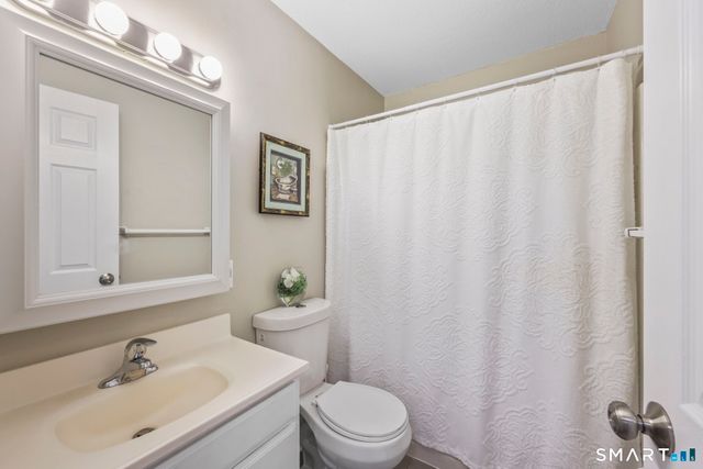 15 Darling Street A, Southington, CT 06489