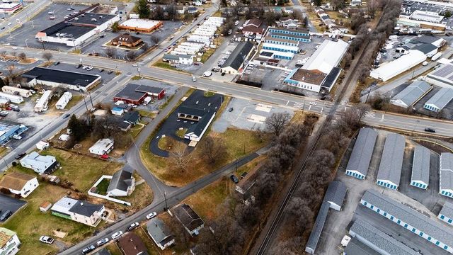 420 N POPLAR AVE, Waynesboro, VA 22980