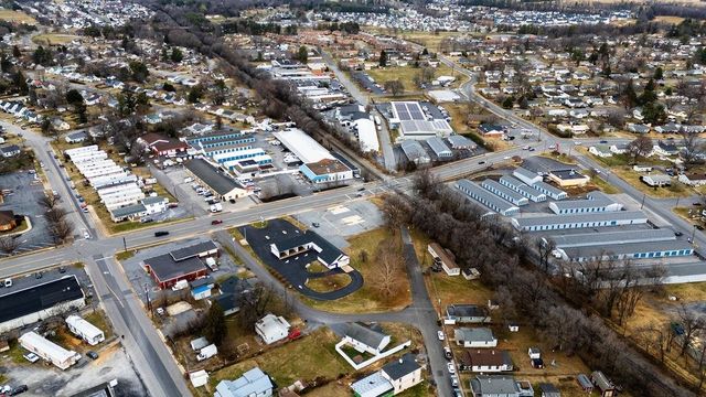 420 N POPLAR AVE, Waynesboro, VA 22980