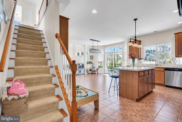 15 TRADEWINDS AVE, Barnegat, NJ 08005