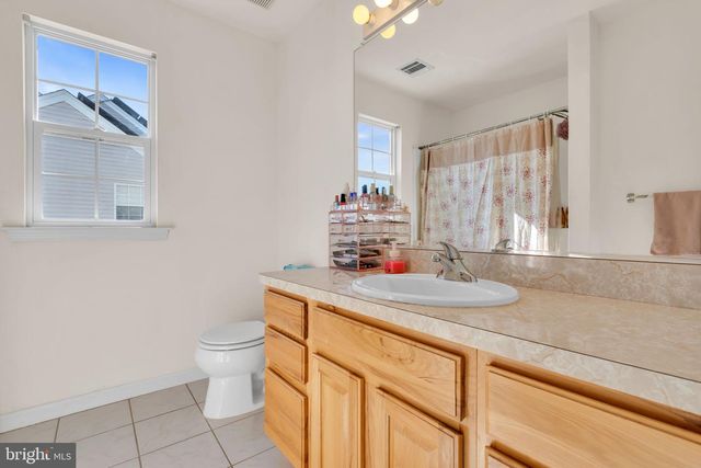 15 TRADEWINDS AVE, Barnegat, NJ 08005