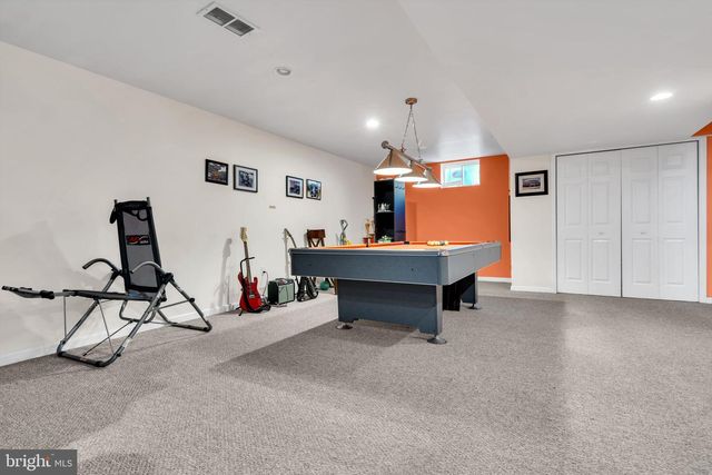 15 TRADEWINDS AVE, Barnegat, NJ 08005