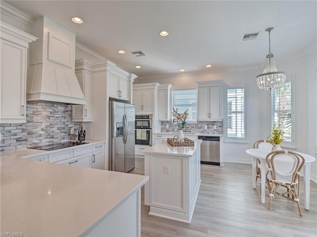 276 Delmar AVE, Fort Myers Beach, FL 33931