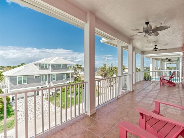 276 Delmar AVE, Fort Myers Beach, FL 33931