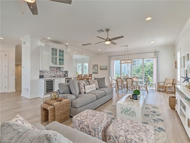276 Delmar AVE, Fort Myers Beach, FL 33931