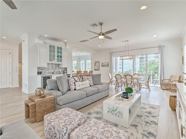276 Delmar AVE, Fort Myers Beach, FL 33931