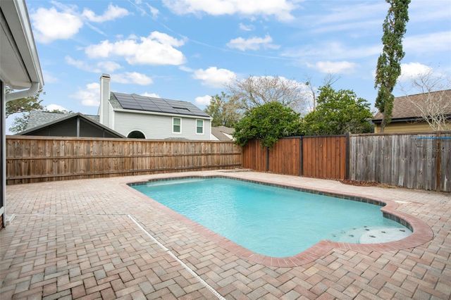1718 ERROL WOODS DRIVE, Apopka, FL 32712