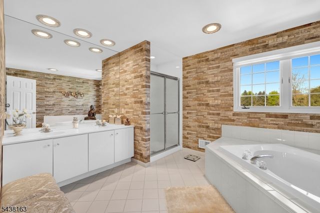 1 Bailiwick Dr, Warren Twp., NJ 07059
