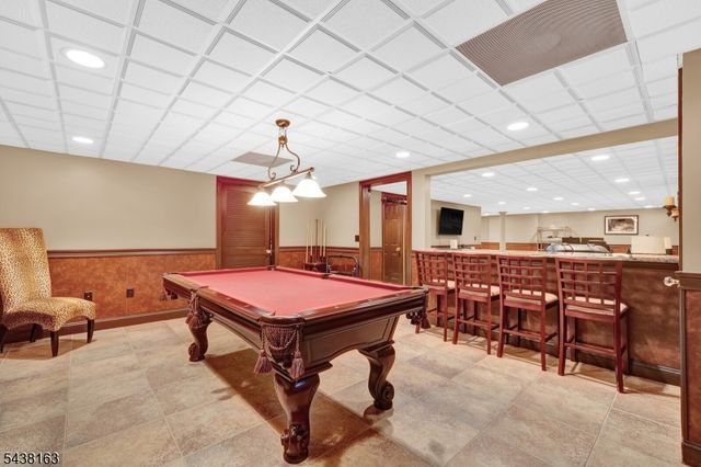 1 Bailiwick Dr, Warren Twp., NJ 07059
